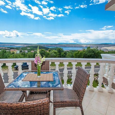 Apartments Villa Americana Jadranovo Bilik gambar