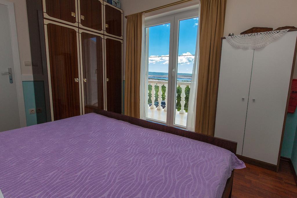 Apartments Villa Americana Jadranovo Bilik gambar