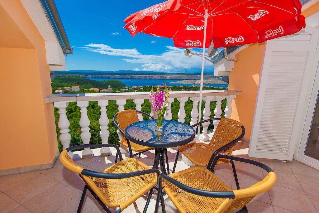 Apartments Villa Americana Jadranovo Bilik gambar